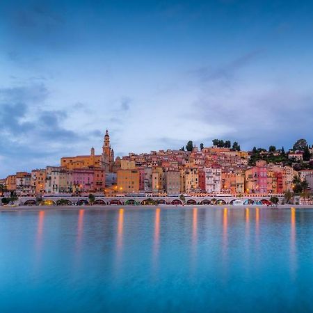 Joli Appart 29M2 En Vieille Ville Menton 2 Mins De La Mer Exterior photo